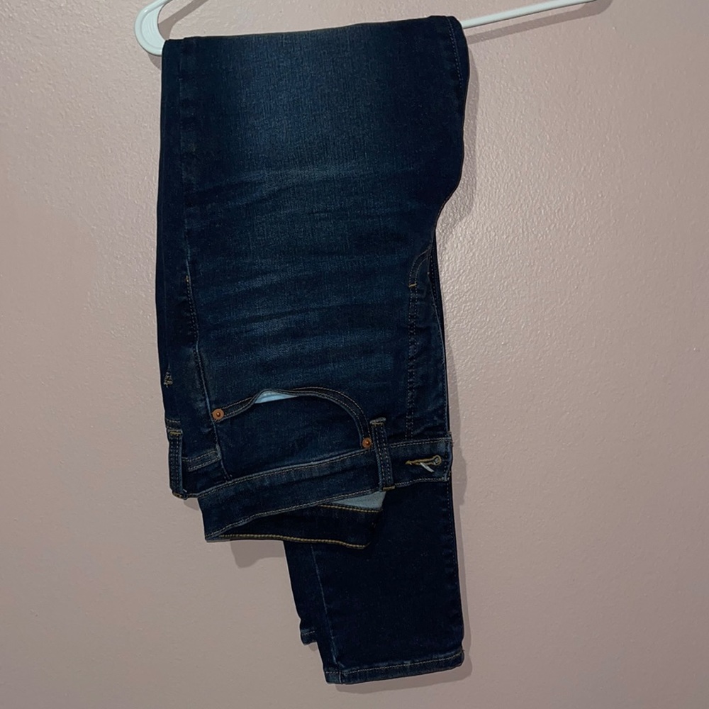 Great condition, Lucky Brand jeans!!